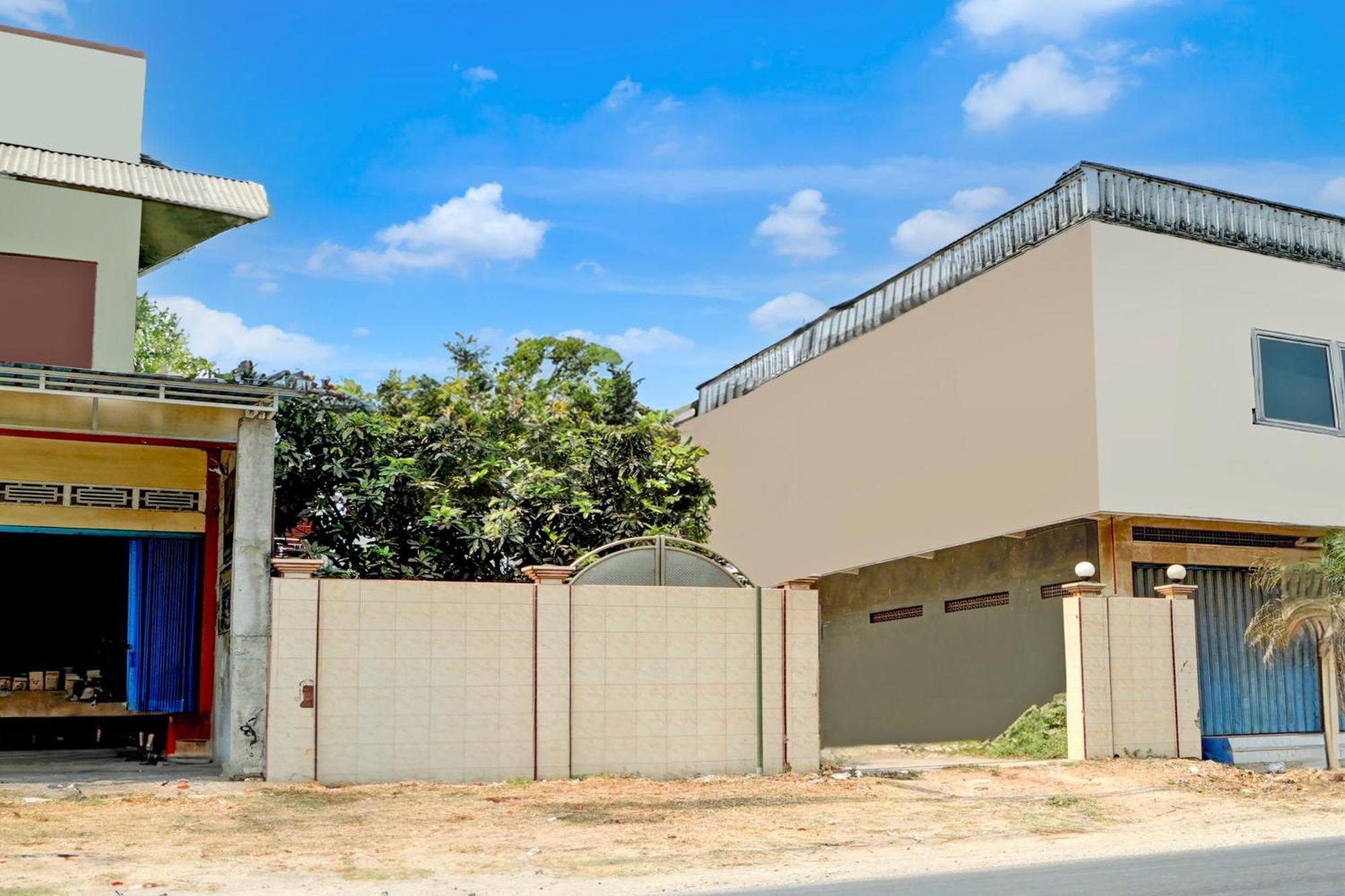 Oyo Life 93083 Nova Jaya 3 Homestay Syariah Lamongan ภายนอก รูปภาพ